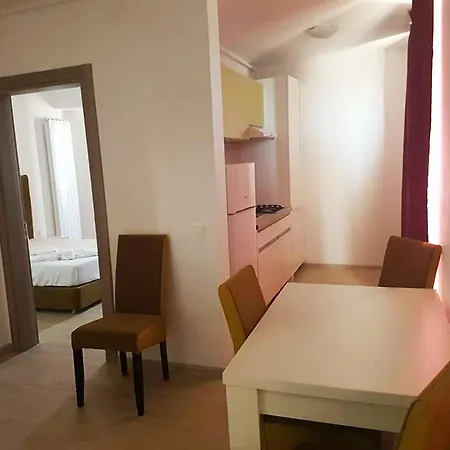 Apartament Papaya Năvodari